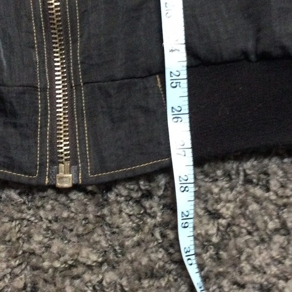 Golds gym rain resistant warm weather puffy jacket - Picture 12 of 12